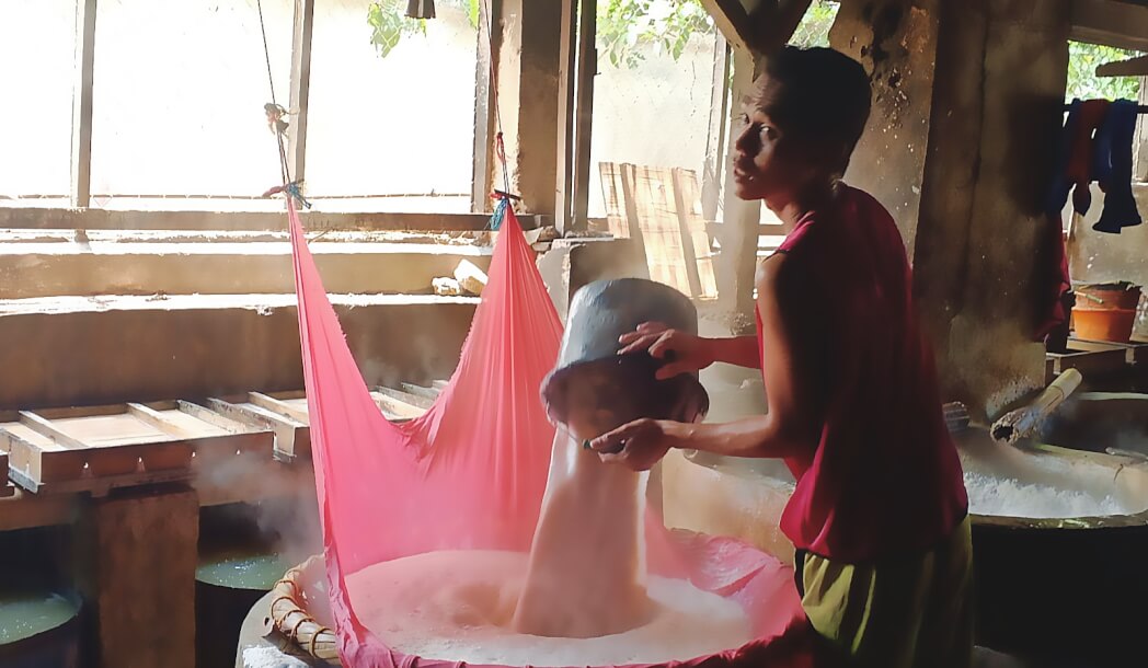 Perajin Tahu di Kota Serang Keluhkan Naiknya Harga  Kedelai