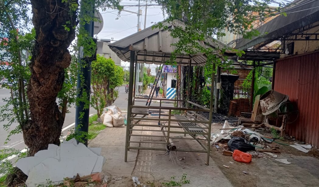 Trotoar di Kota Serang Belum Ramah  Disabilitas